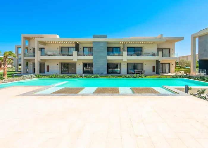 Cozy 2-Bedroom Apartment In G-Cribs, El Gouna. Terrace & Pool